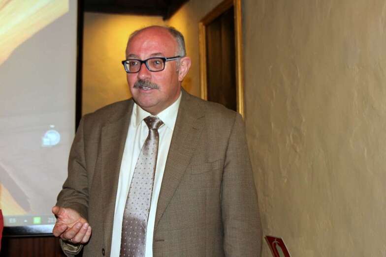 Juan Carlos Pereira Castañares, catedrático/TA.